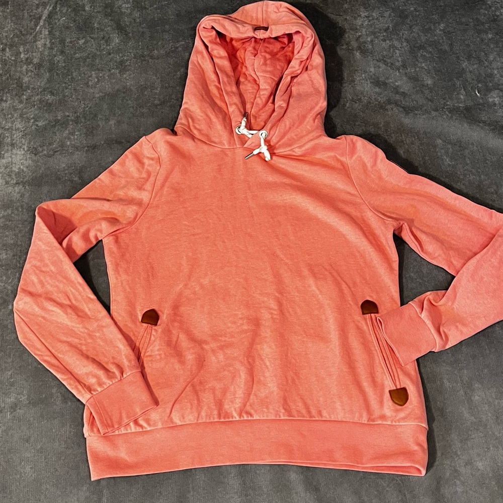 Wanakome Hoodie size XL